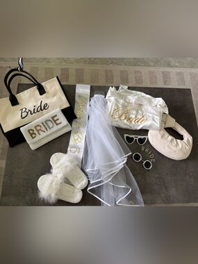 Bride Bridal Accessory Set